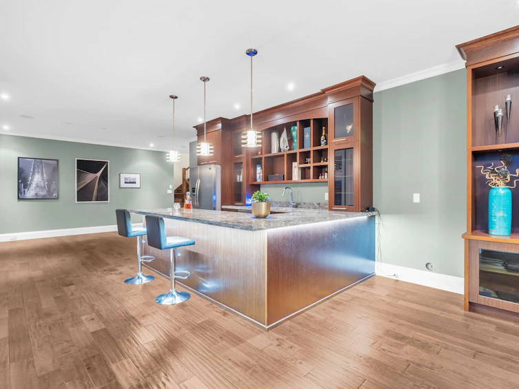 125 N Glynde Avenue, Burnaby, BC, V5B 1G8 - 28