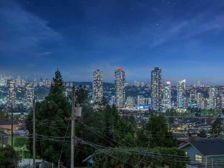 125 N Glynde Avenue, Burnaby, BC, V5B 1G8 - 37