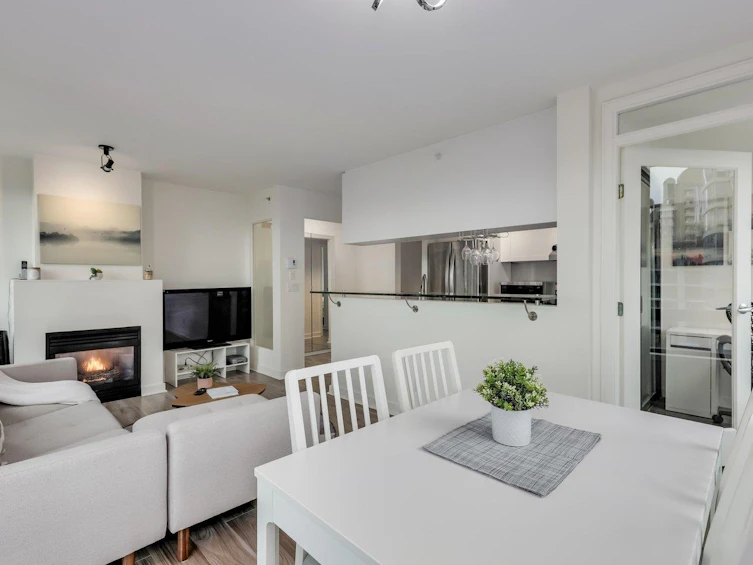 1004-1003 Burnaby Street, Vancouver, BC, V6E 4R7 - 12