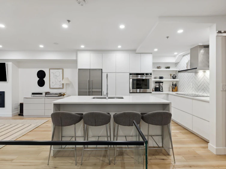 205-1707 Charles Street, Vancouver, BC, V5L 2T6 - 4