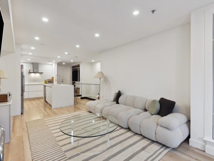 205-1707 Charles Street, Vancouver, BC, V5L 2T6 - 14