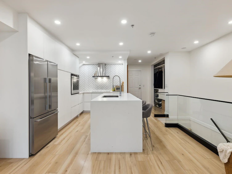 205-1707 Charles Street, Vancouver, BC, V5L 2T6 - 15