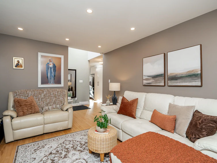 2579 Burian Drive, Coquitlam, BC, V3K 5W8 - 6