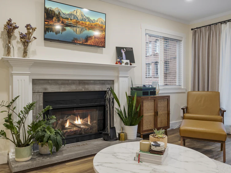 206-1265 W 11th Avenue, Vancouver, BC, V6H 1K6 - 8