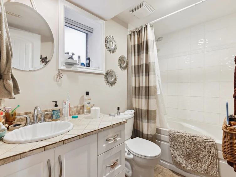 3365 Victoria Drive, Vancouver, BC, V5N 4M3 - 32