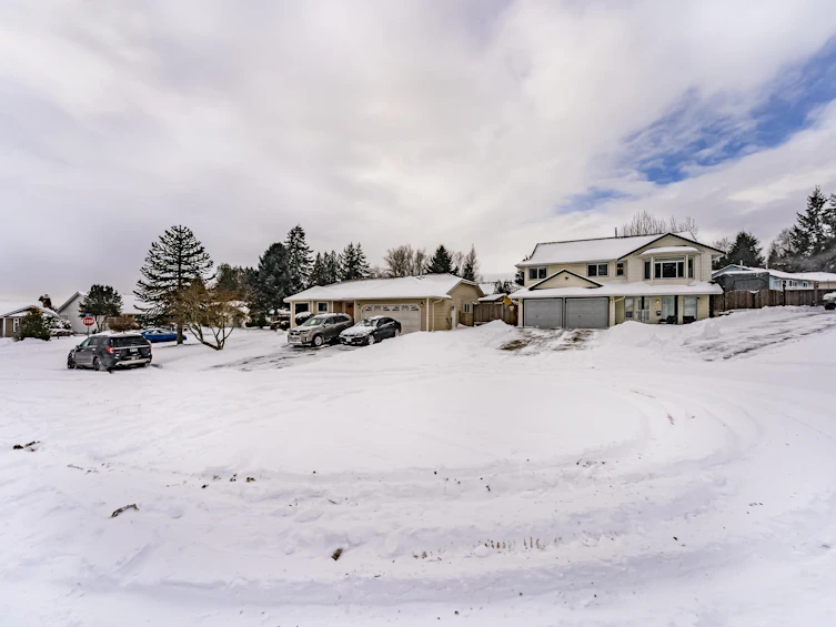 32961 Orchid Place, Mission, BC, V2V 7H9 - 2