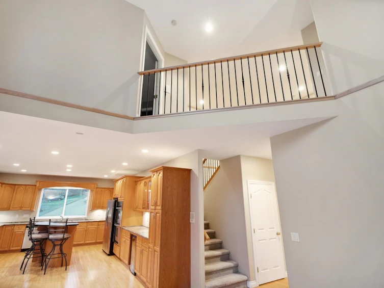 2636 Delahaye Drive, Coquitlam, BC, V3B 7E7 - 17