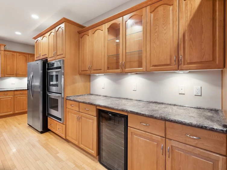 2636 Delahaye Drive, Coquitlam, BC, V3B 7E7 - 10