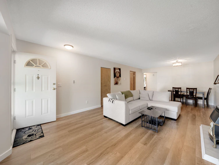 19-12049 217 Street, Maple Ridge, BC, V2X 0M8 - 12