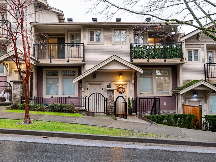 51-245 Francis Way, New Westminster, BC, V3L 0A7 - 3