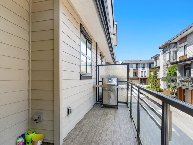 205-16488 64 Avenue, Surrey, BC, V3S 6X6 - 33