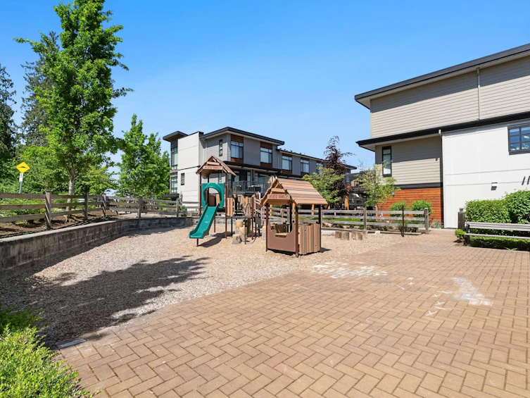 205-16488 64 Avenue, Surrey, BC, V3S 6X6 - 38