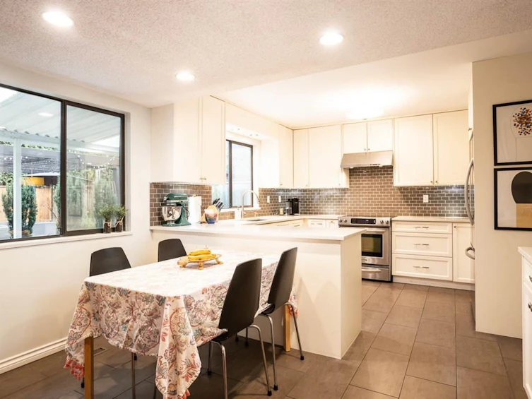 9366 Kingsley Crescent, Richmond, BC, V7A 4W7 - 3