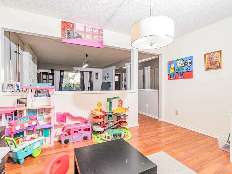 9366 Kingsley Crescent, Richmond, BC, V7A 4W7 - 14