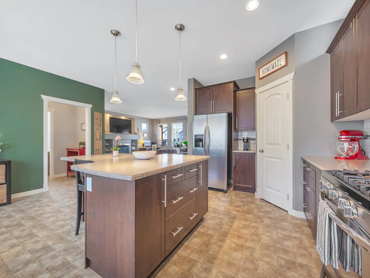 10690 248 Street, Maple Ridge, BC, V2W 0E1 - 11