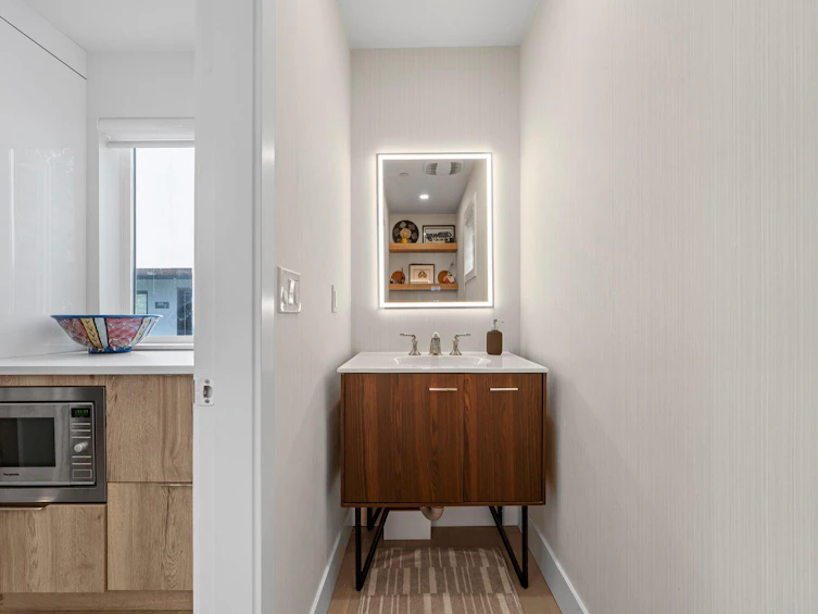 1-371 E 16th Avenue, Vancouver, BC, V5T 2T7 - 23