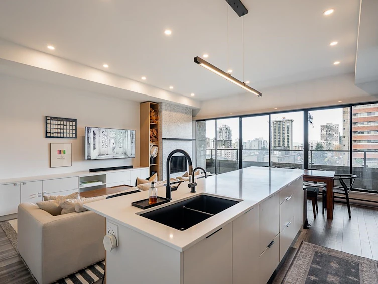 802-1160 Burrard Street, Vancouver, BC, V6Z 2E8 - 9