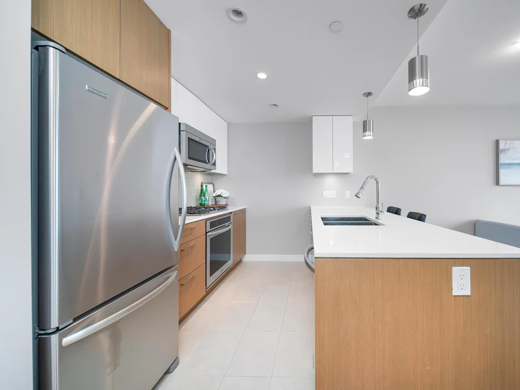6011-5511 Hollybridge Way, Richmond, BC, V7C 4N3 - 6