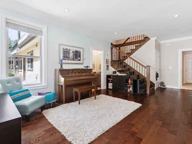 4460 Westminster Highway, Richmond, BC, V7C 1B5 - 4
