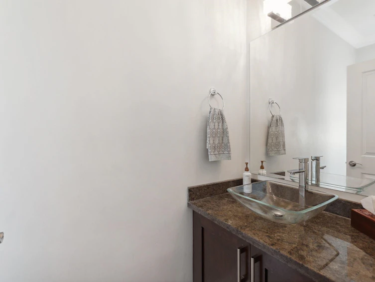 4460 Westminster Highway, Richmond, BC, V7C 1B5 - 11