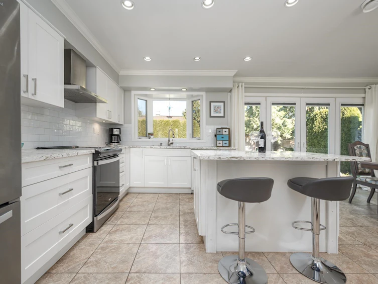 6023 45 Avenue, Delta, BC, V4K 3W8 - 6