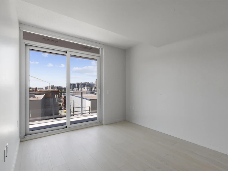 727-180 E 2nd Avenue, Vancouver, BC, V5T 0K4 - 5