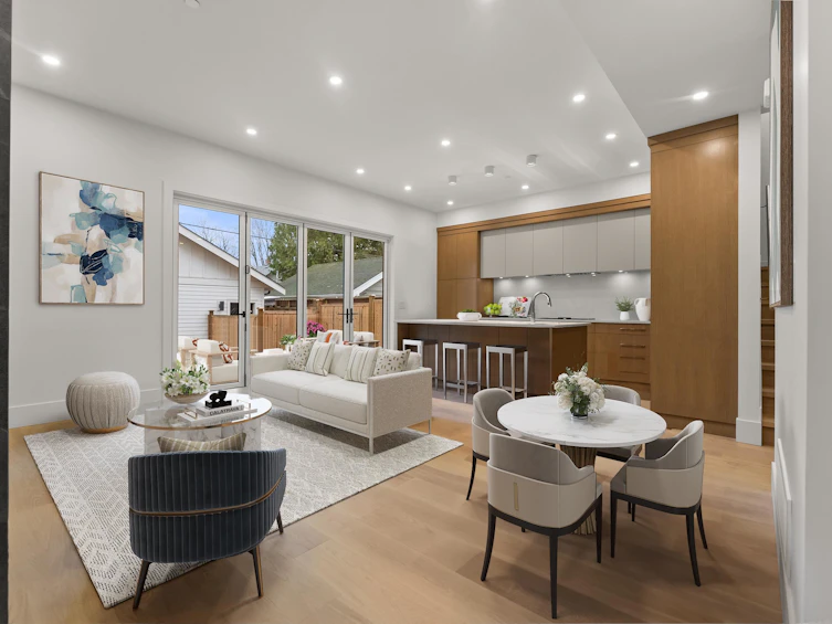 2-39 W 22nd Avenue, Vancouver, BC, V5Y 2E9 - 3