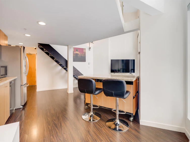 608-933 Seymour Street, Vancouver, BC, V6B 6L6 - 6