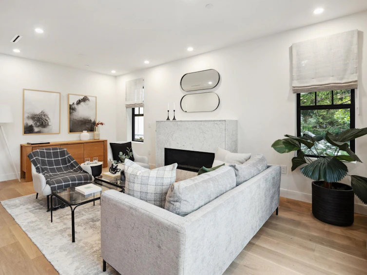 1226 W 26th Avenue, Vancouver, BC, V6H 2A9 - 2