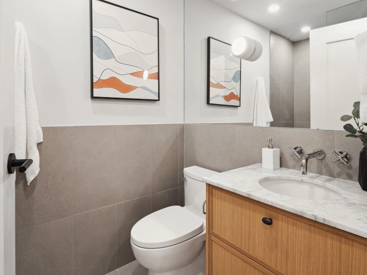 1226 W 26th Avenue, Vancouver, BC, V6H 2A9 - 27