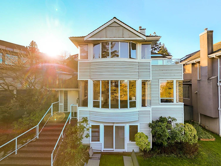4439 Puget Drive, Vancouver, BC, V6L 2V7