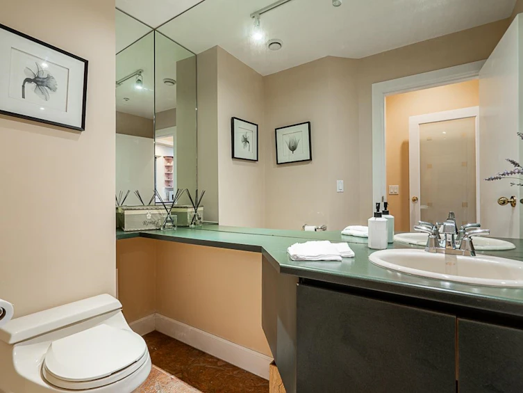 4439 Puget Drive, Vancouver, BC, V6L 2V7 - 14