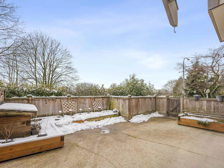 102-3709 Pender Street, Burnaby, BC, V5C 2L2 - 24