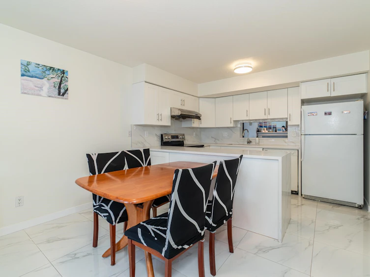 2-13945 70 Avenue, Surrey, BC, V3W 0A3 - 13