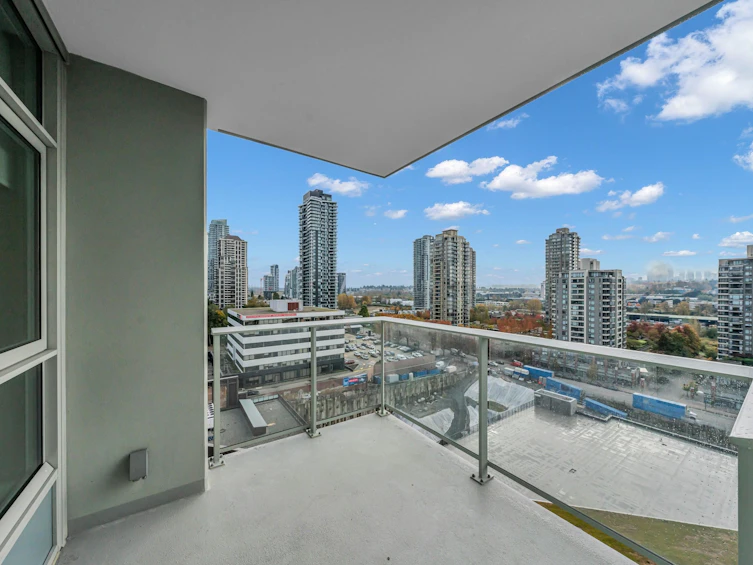 1111-4168 Lougheed Highway, Burnaby, BC, V5C 0N9 - 16