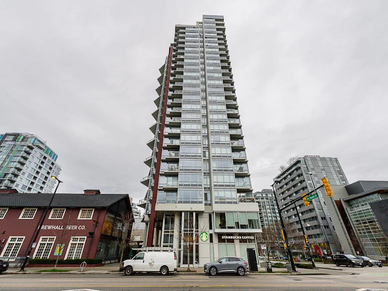 809 - 1775 Quebec Street, Vancouver BC V5T 0E3