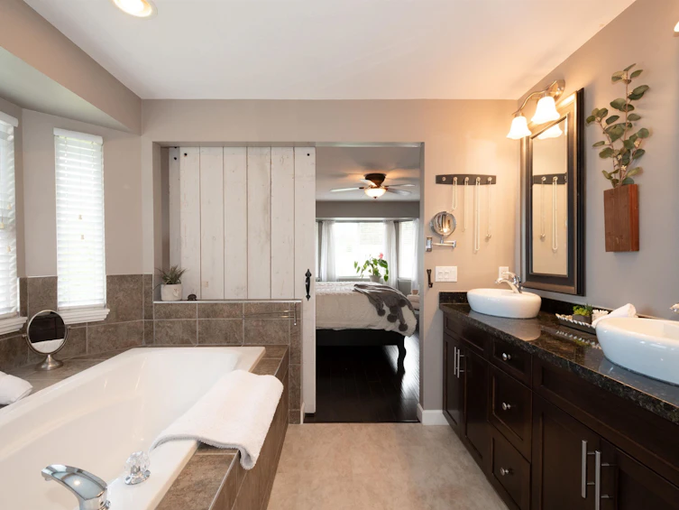 10682 240a Street, Maple Ridge, BC, V2W 2B1 - 17
