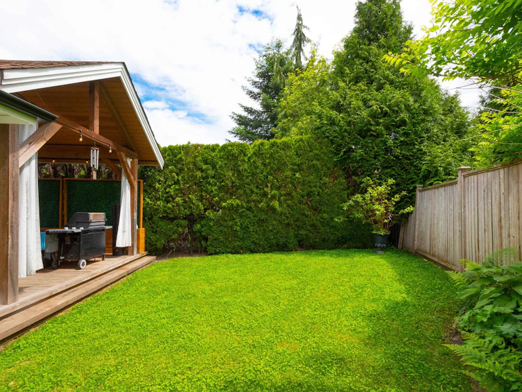 10682 240a Street, Maple Ridge, BC, V2W 2B1 - 35