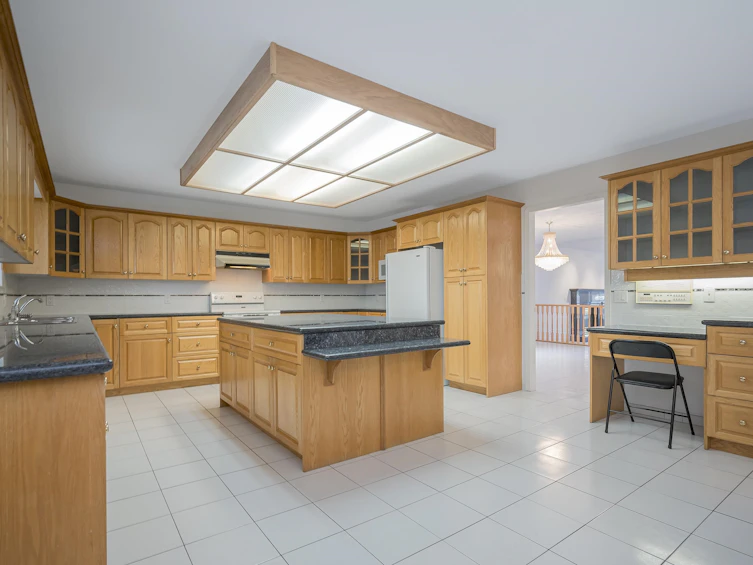 7088 Halifax Street, Burnaby, BC, V5A 1L8 - 15
