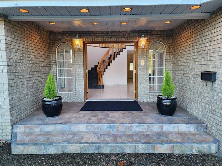 7088 Halifax Street, Burnaby, BC, V5A 1L8 - 3