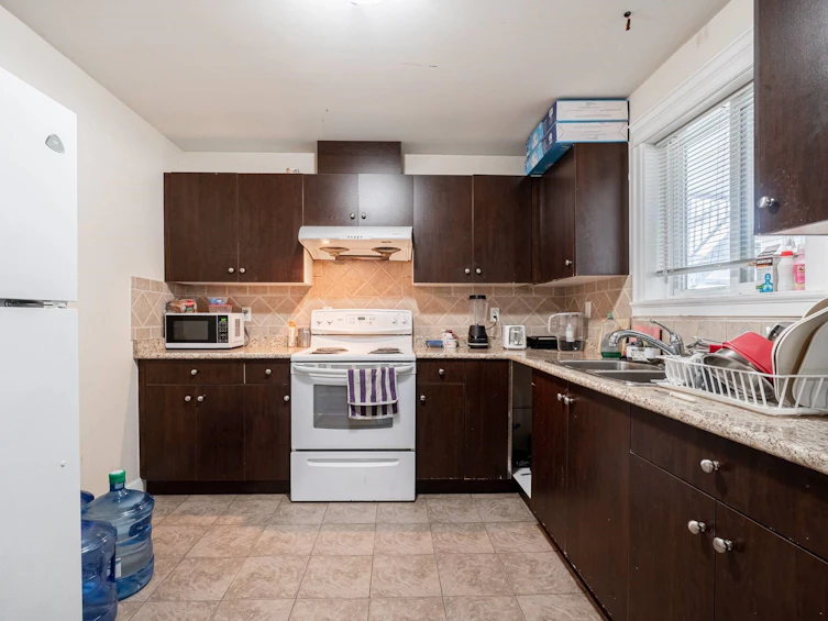 31872 Madiera Place, Abbotsford, BC, V2T 4B7 - 33
