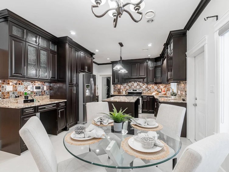 31872 Madiera Place, Abbotsford, BC, V2T 4B7 - 12