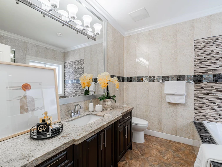 31872 Madiera Place, Abbotsford, BC, V2T 4B7 - 19
