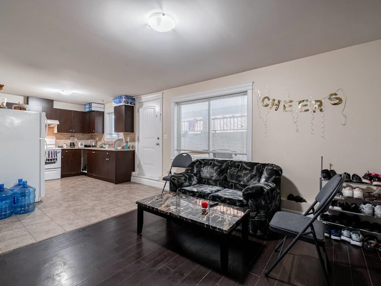 31872 Madiera Place, Abbotsford, BC, V2T 4B7 - 31