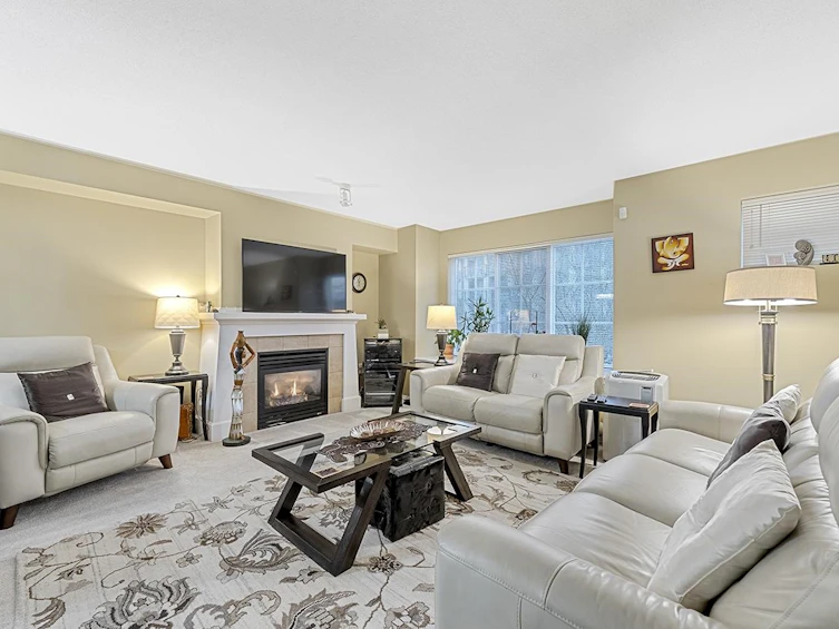 3310 Noel Drive, Burnaby, BC, V3J 1J8 - 3