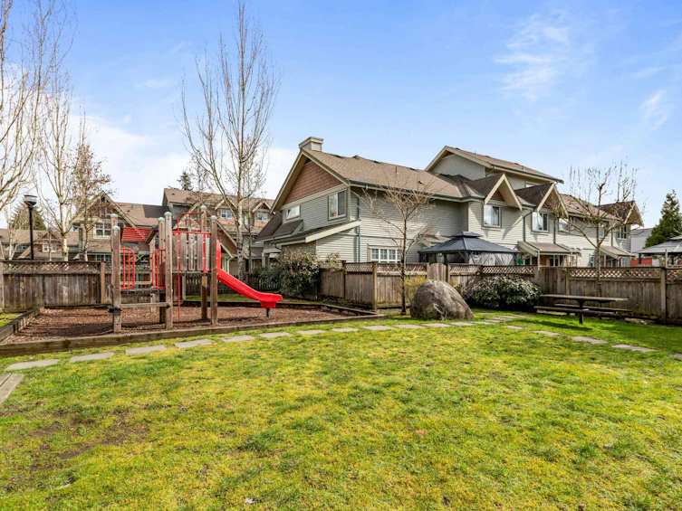 3-22977 116 Avenue, Maple Ridge, BC, V2X 9A8 - 35