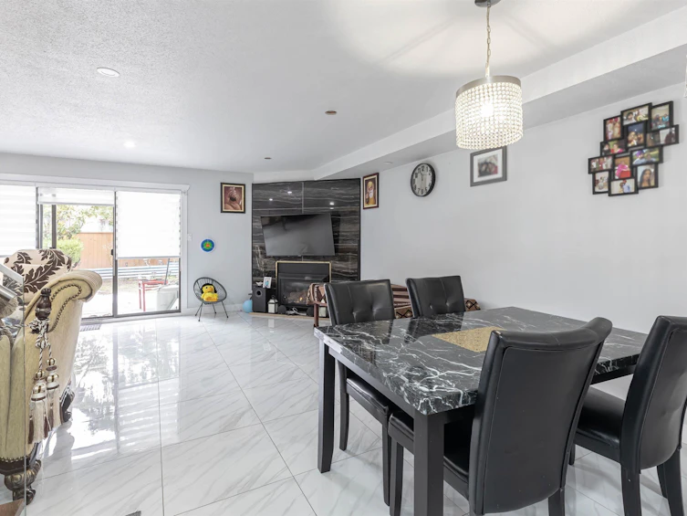 4-7551 140 Street, Surrey, BC, V3W 5J9 - 9