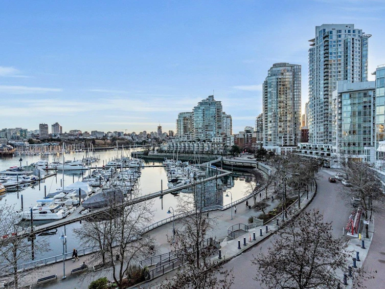 702-1067 Marinaside Crescent, Vancouver, BC, V6Z 3A4 - 8