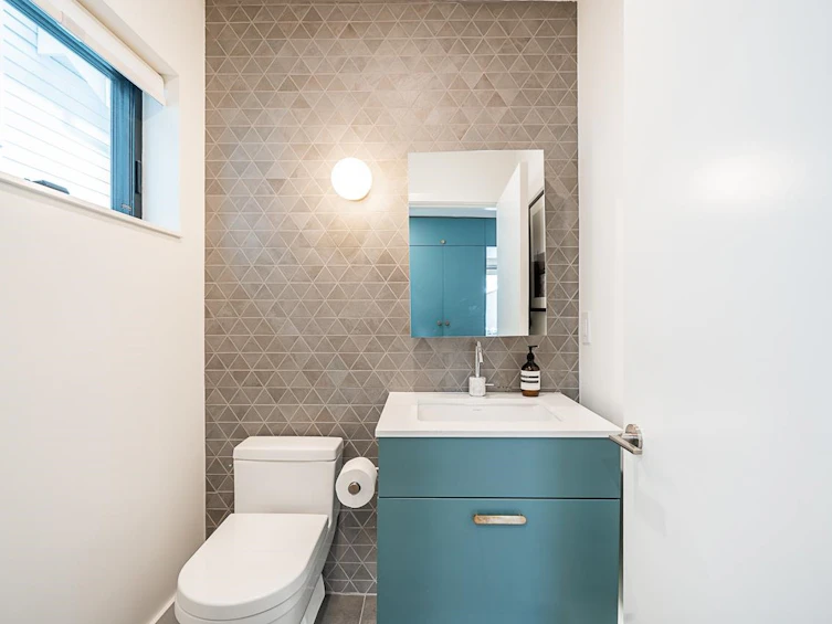 769 W 20th Avenue, Vancouver, BC, V5Z 1Y2 - 11