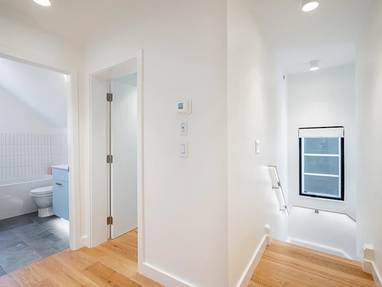 769 W 20th Avenue, Vancouver, BC, V5Z 1Y2 - 25